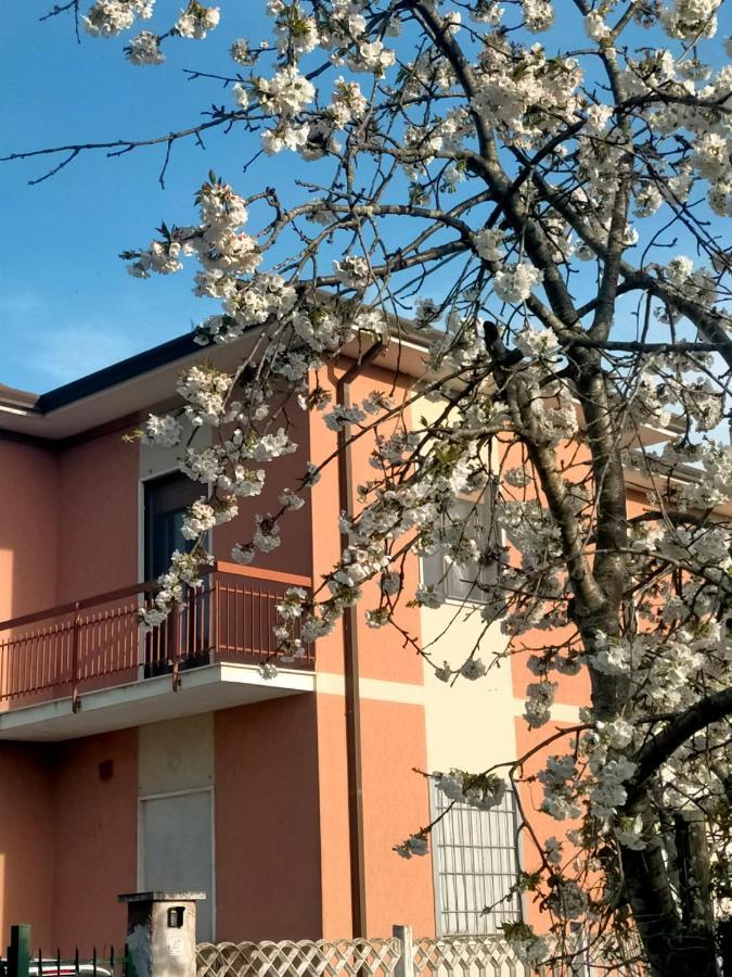 Suite Paradiso Castelnuovo Magra Zewnętrze zdjęcie