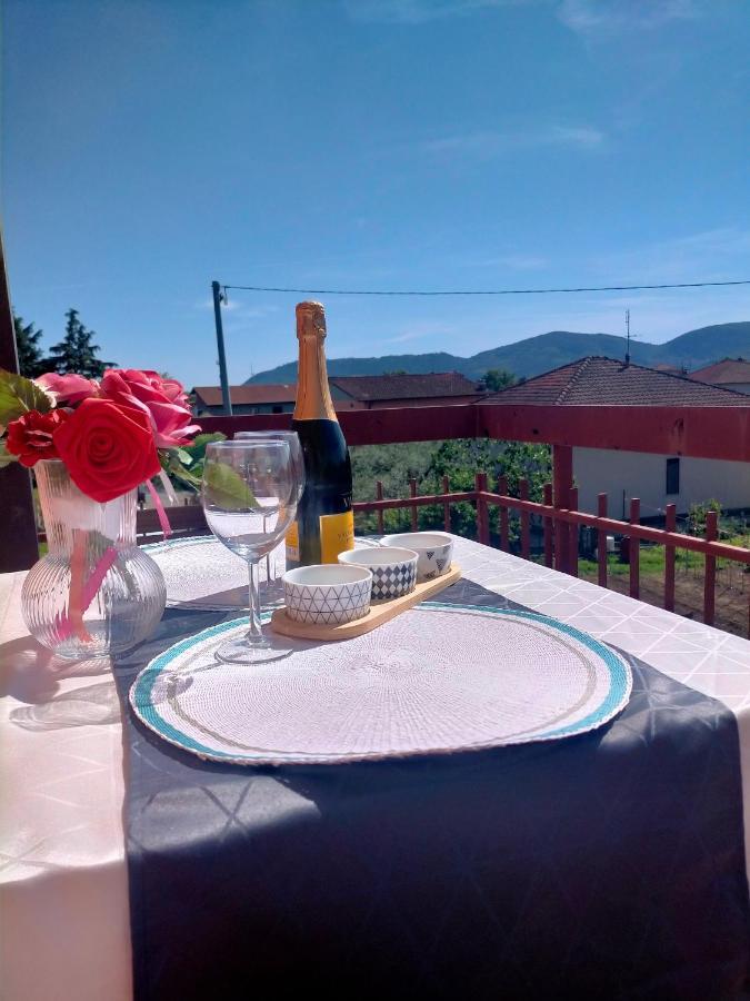 Suite Paradiso Castelnuovo Magra Zewnętrze zdjęcie